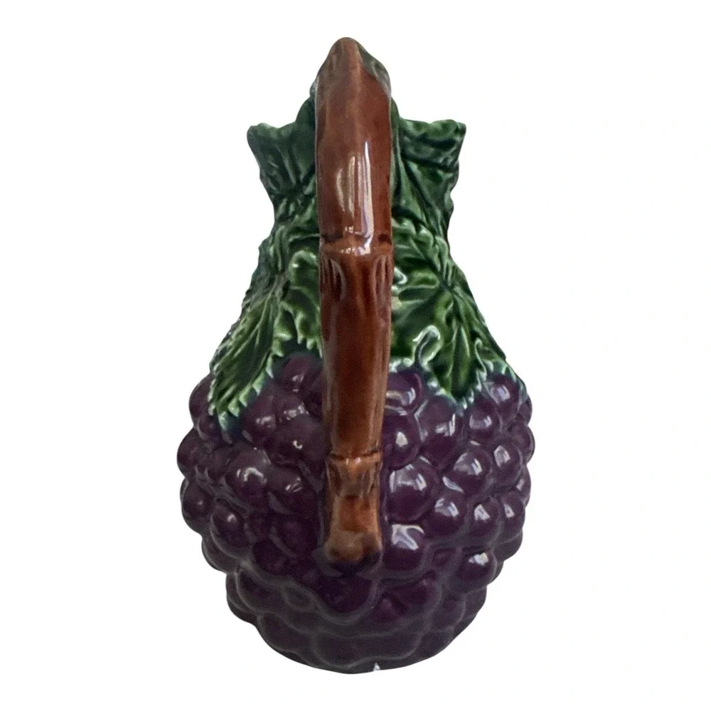 Vintage Olfaire Portugal Majolica Purple Grape Cluster Ceramic Pitcher Jug 9.5